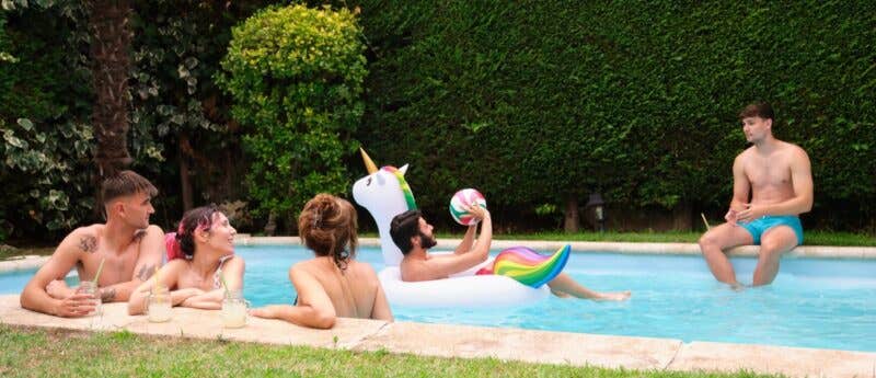 How-to-Plan-the-Perfect-Friendship-Day-Pool-Celebration-Top-10-Essentials